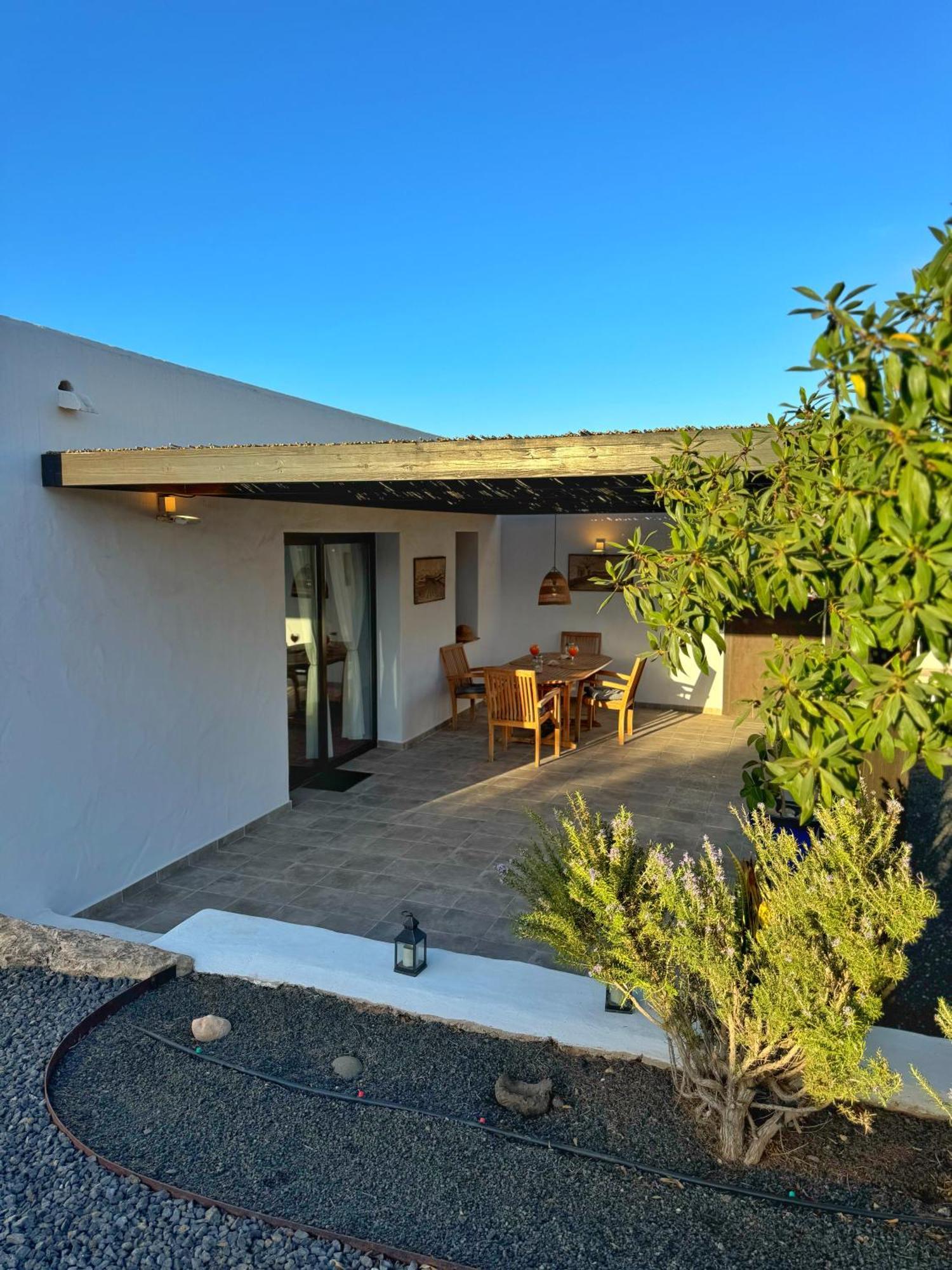 Casa Marisa With Heated Pool & Garden Villa Tindaya Bagian luar foto