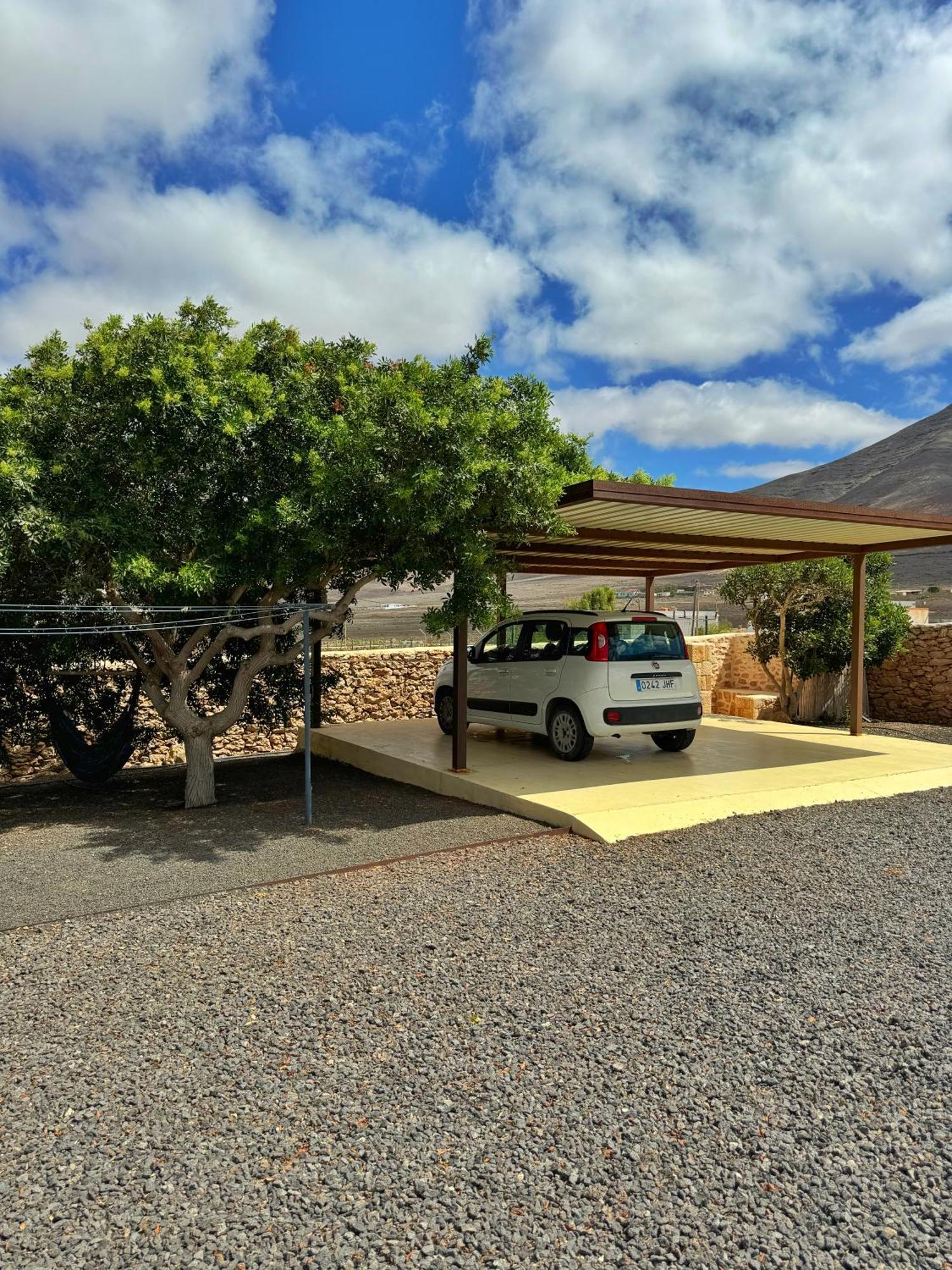 Casa Marisa With Heated Pool & Garden Villa Tindaya Bagian luar foto