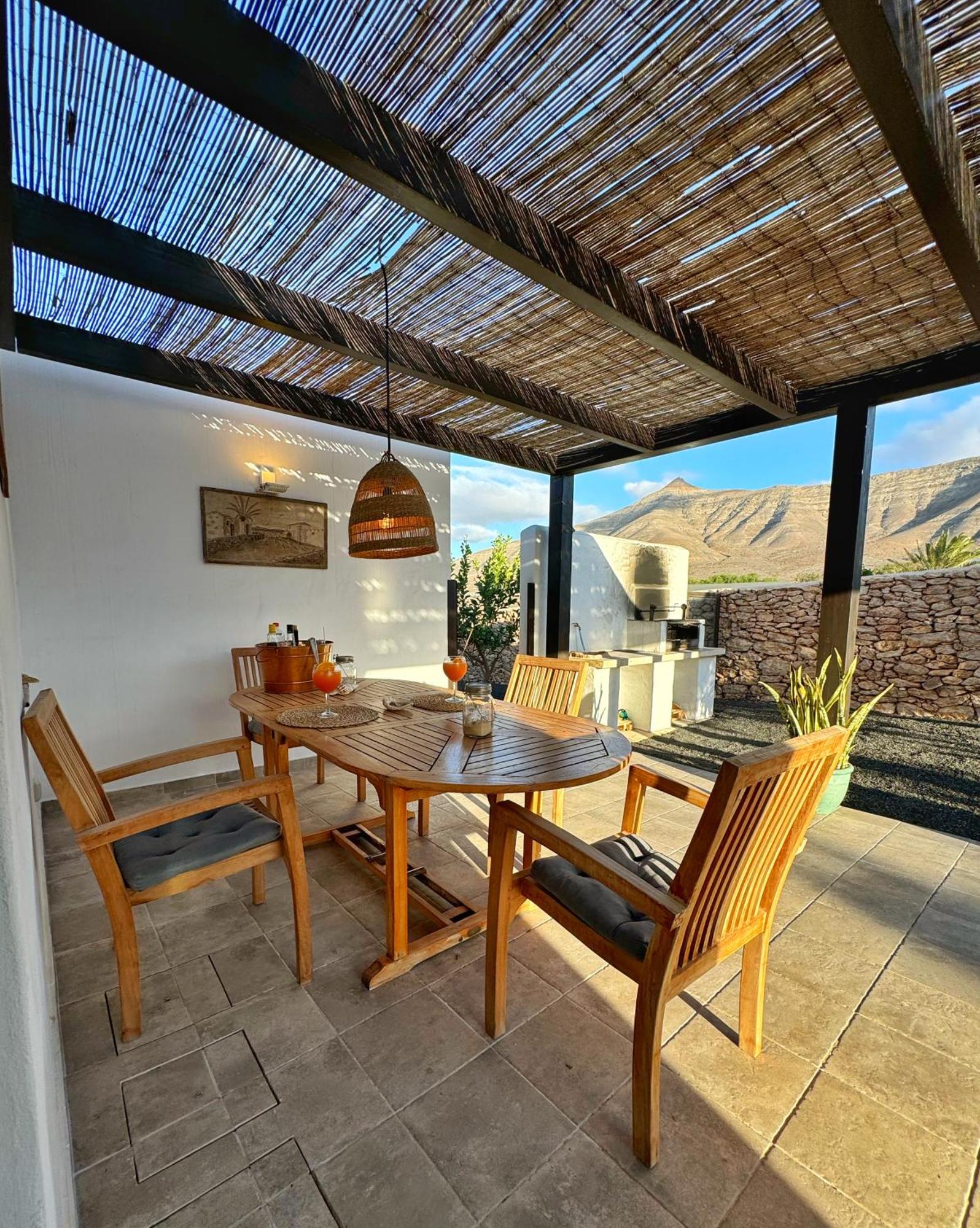 Casa Marisa With Heated Pool & Garden Villa Tindaya Bagian luar foto